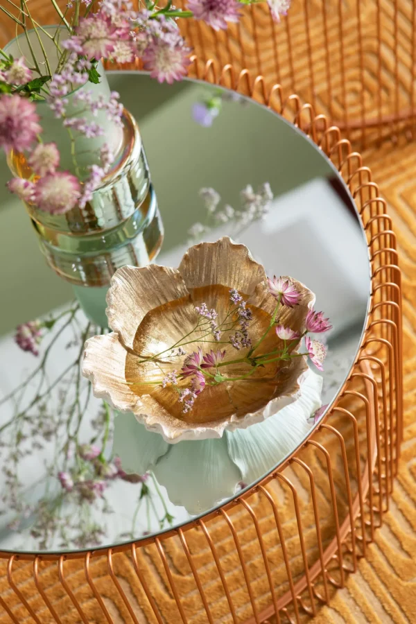 Ciotola decorativa Flower Bloom crema-oro Ø20cm - KARE