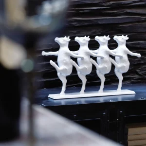 FIGURA DECORATIVA DANCING COWS - KARE