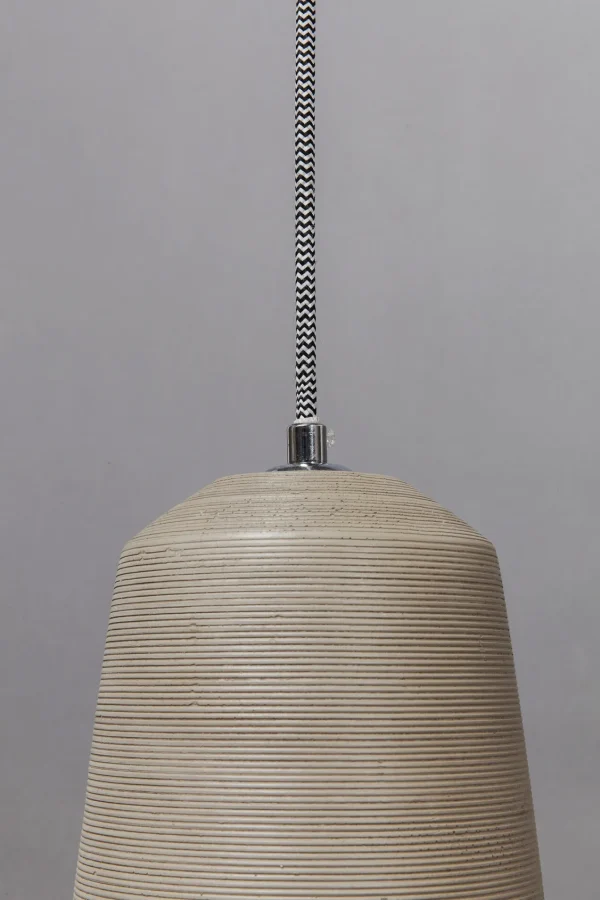 Lampadario dal design moderno in legno e cemento - Dining Concrete cinque - KARE