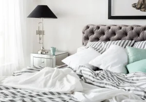 Letto Desire 180x200cm Velluto Grigio Argento - KARE