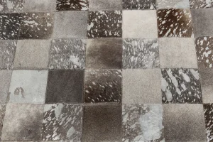 Tappeto Cosmo in pelle grigio 170x240 cm - KARE