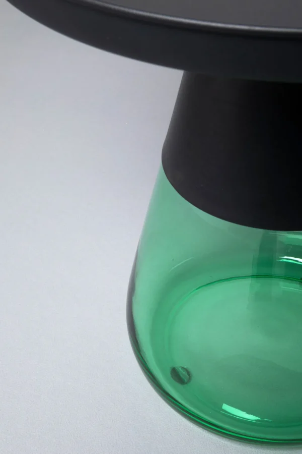 Tavolino d'appoggio Bottiglia verde Ø 50cm - KARE