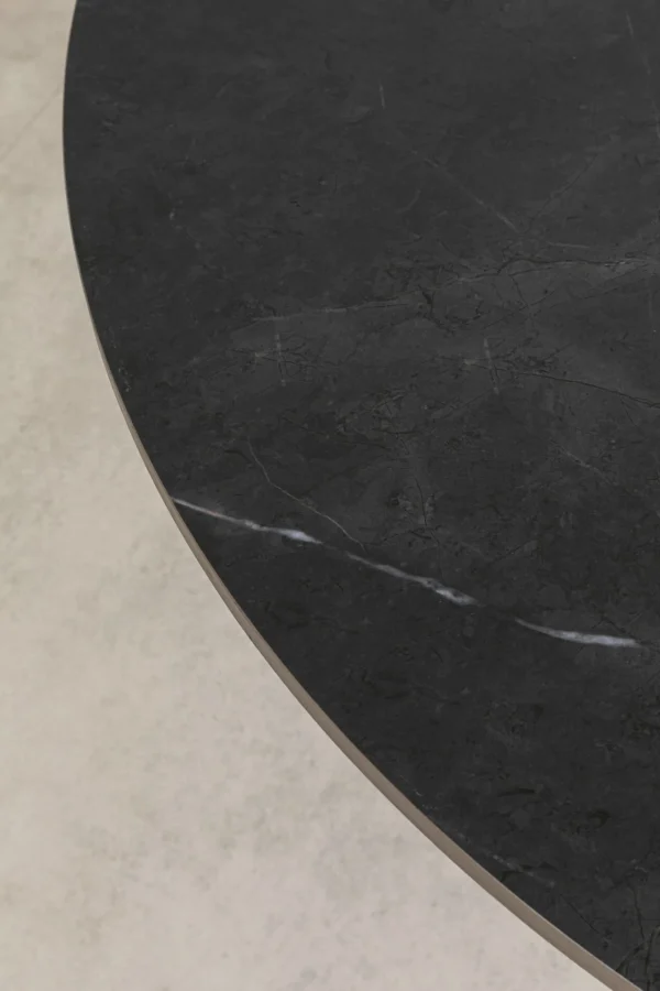 Tavolo Grande Possibilita nero Ø120cm - KARE