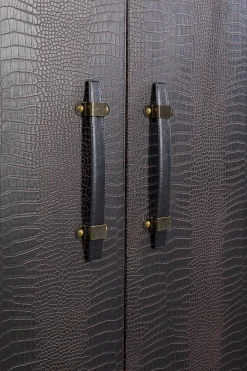 KARE Design Bar Globetrotter 100x114cm - KARE></noscript> Bar