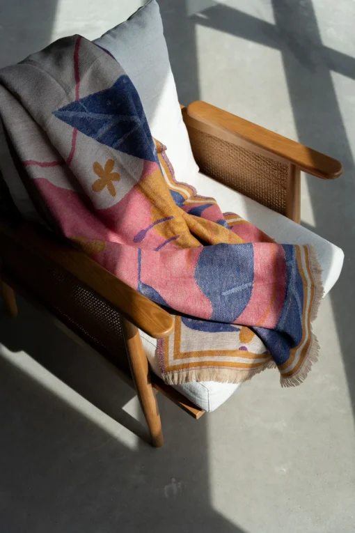 KARE Design Coperta Bloom 170x130cm - KARE> Cuscini
