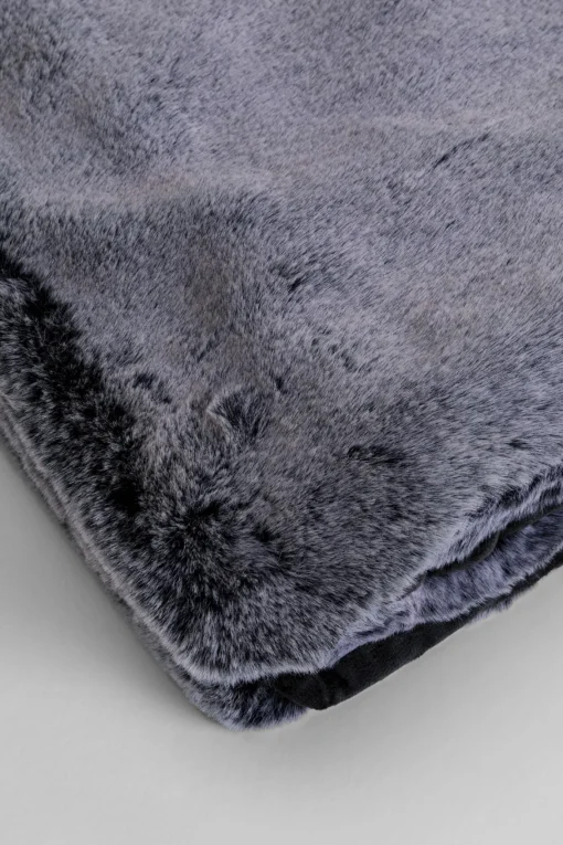 KARE Design Coperta Mika Grigia 150x200cm - KARE> Cuscini