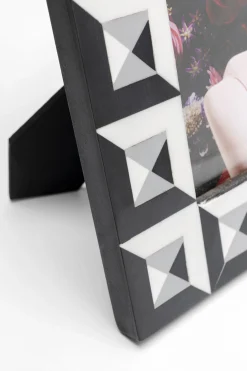 KARE Design Cornice Jess 10x15cm - KARE></noscript> Portafoto