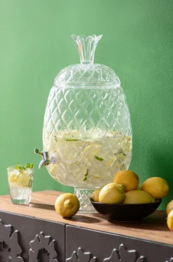 KARE Design Distributore di bevande Pineapple Klar (11 litri) - KARE></noscript> Brocche