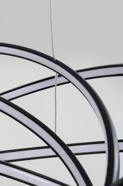 KARE Design Lampadario Saturno Nero Ø72cm - KARE></noscript> Lampadari E Lampade A Sospensione