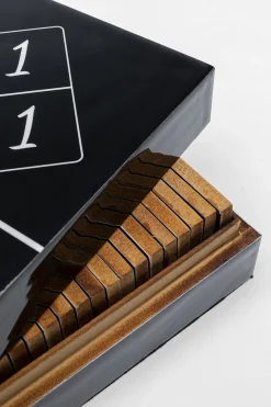 KARE Design Oggetto decorativo Domino nero 24x7cm - KARE></noscript> Decorazioni In Piedi