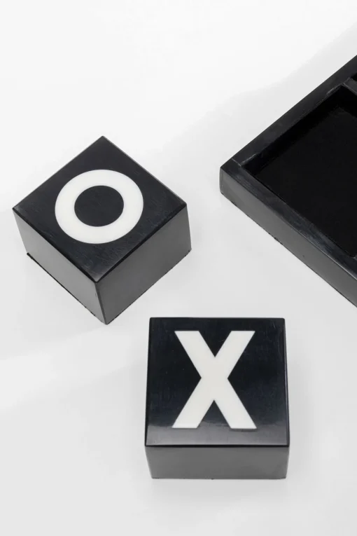 KARE Design Oggetto decorativo Tic Tac Toe nero/bianco - KARE> Decorazioni In Piedi