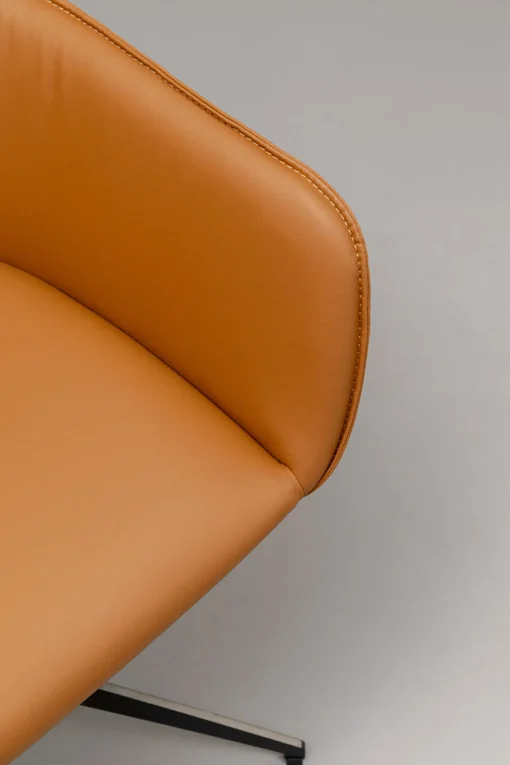 KARE Design Poltrona girevole Bonnie - KARE> Sedie