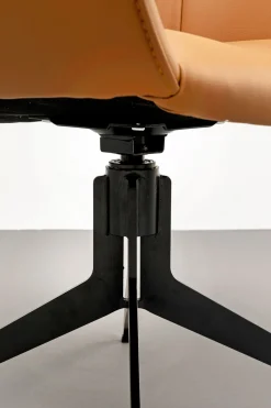 KARE Design Poltrona girevole Bonnie - KARE></noscript> Sedie