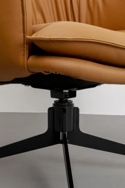 KARE Design Poltrona girevole Bonnie - KARE></noscript> Poltrone