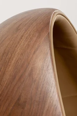 KARE Design Poltrona girevole Eye Ball noce - KARE></noscript> Poltrone