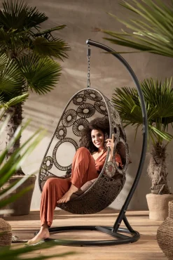 KARE Design POLTRONA PENDULA IBIZA - KARE></noscript> Poltrone