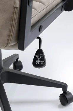 KARE Design SEDIA UFFICIO GIREVOLE LABORA ALTO CIOTTOLO - KARE></noscript> Sedie